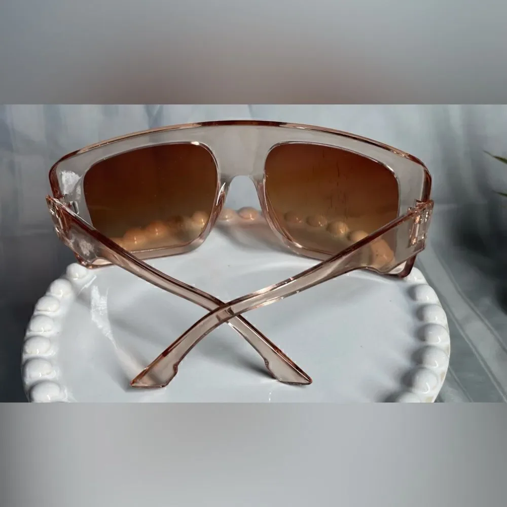 🔥❤️🔥 2 Oversized Retro Pairs of Sunglasses Tinted Lenses Photos Included…